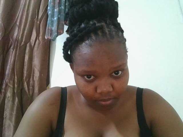 Live sex webcam photo for Shepretty #292010200