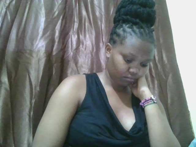 Live sex webcam photo for Shepretty #292224145