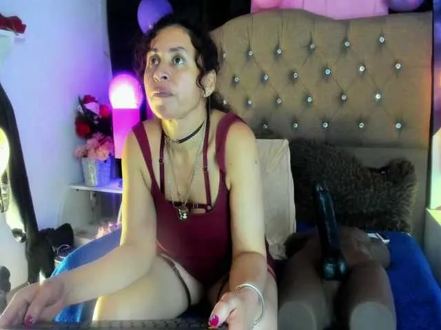 Live sex webcam photo for SheraMilf #290728149