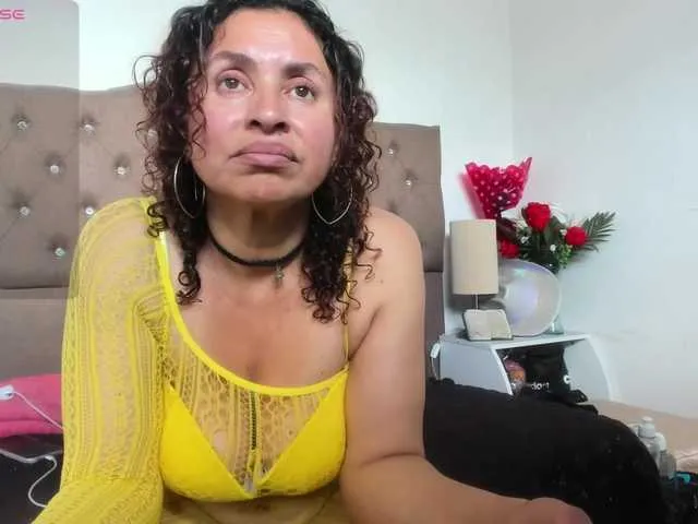 Live sex webcam photo for SheraMilf #291642882