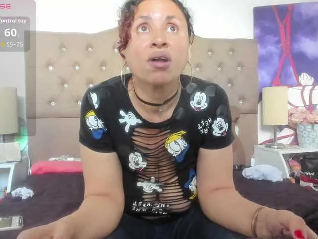 Live sex webcam photo for SheraMilf #291716006