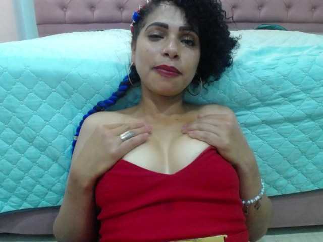 Live sex webcam photo for Shery- #273058726