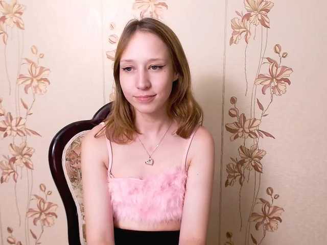 Live sex webcam photo for SheryStark #274189392