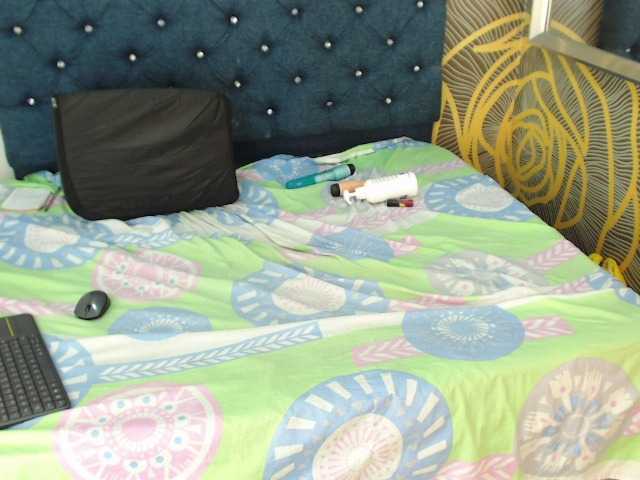 Live sex webcam photo for SherylRuby #272562665