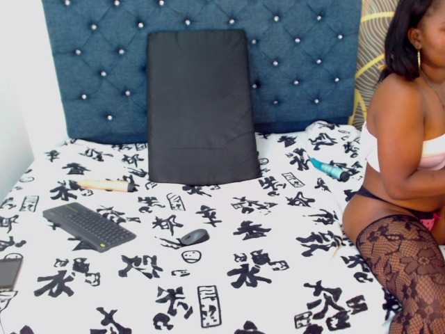 Live sex webcam photo for SherylRuby #272713713