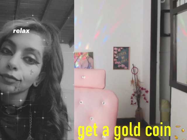 Live sex webcam photo for Shey-Ely #272787315