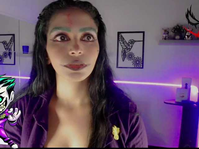 Live sex webcam photo for Shey-Ely #273517426