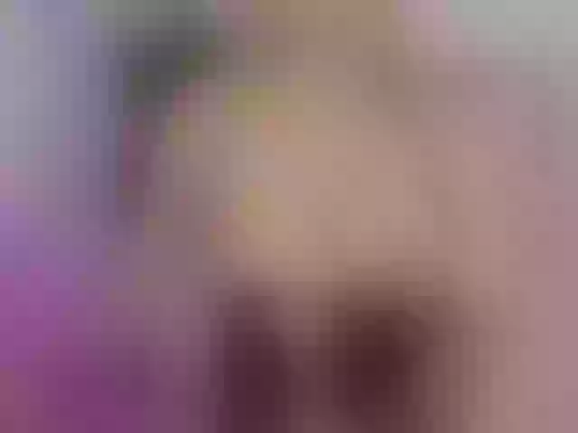 Live sex webcam photo for ShiaraHot #275645675