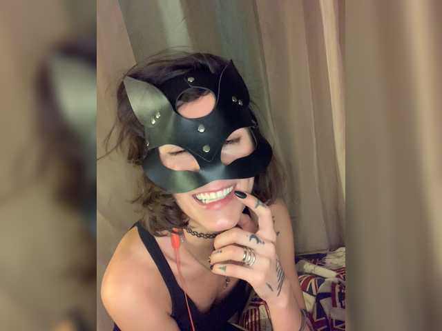 Live sex webcam photo for Shibanara #271914232