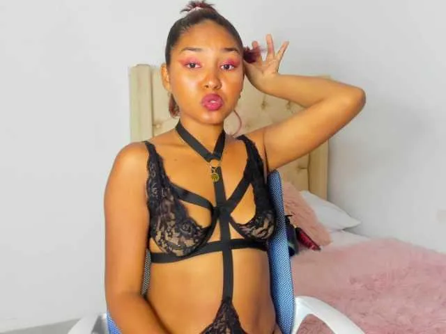 Live sex webcam photo for ShihoinLynn #273079900