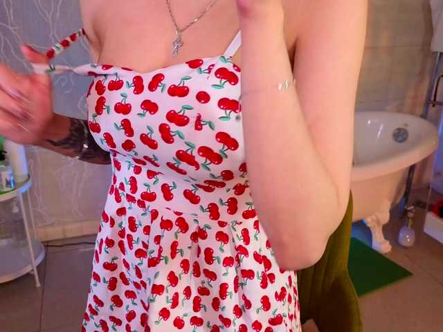 Live sex webcam photo for ShineAbby #290291264