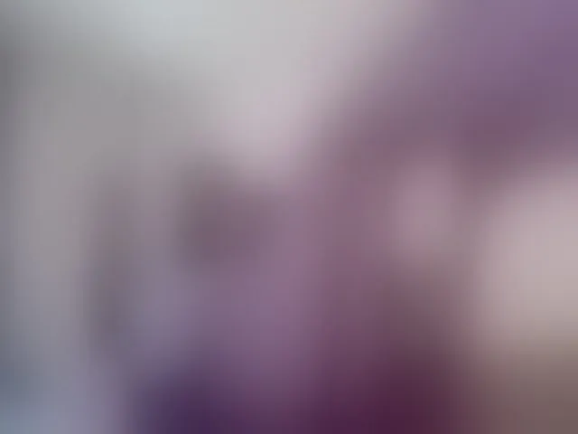 Live sex webcam photo for ShiningMILF #293435899