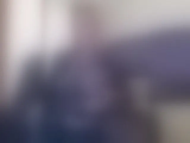 Live sex webcam photo for ShiningMILF #293613239