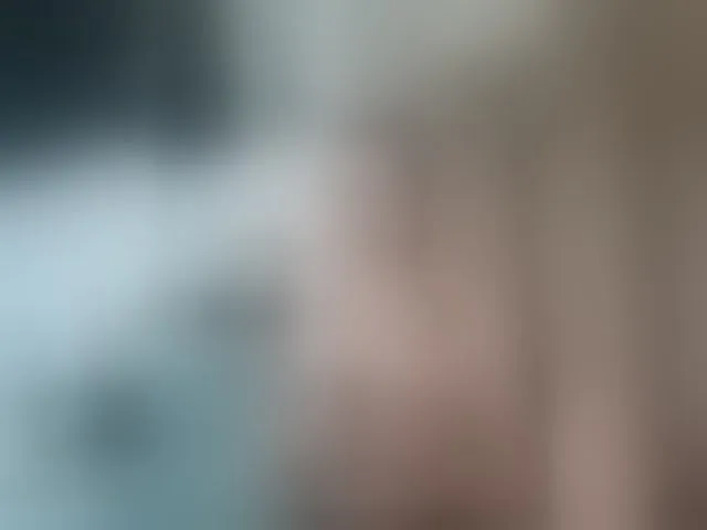 Live sex webcam photo for ShiningMILF #293804680
