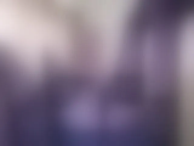 Live sex webcam photo for ShiningMILF #294030339