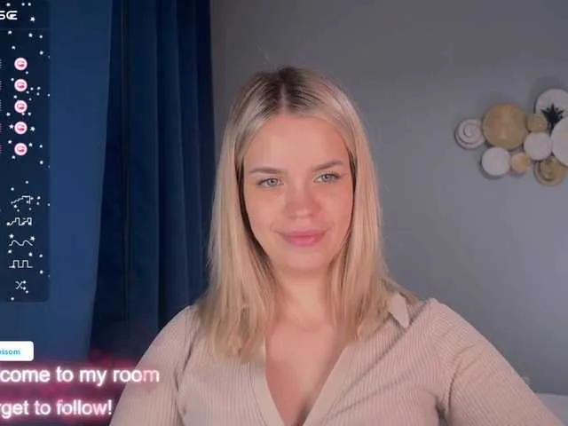 Live sex webcam photo for ShiningStar #276831396