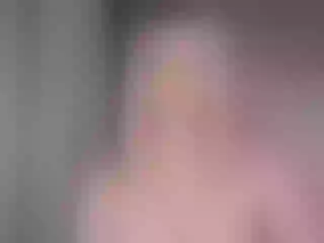 Live sex webcam photo for ShiningStar #277105467