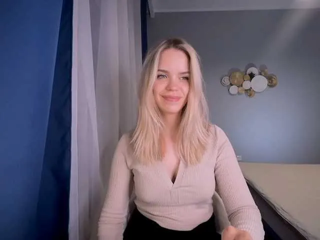 Live sex webcam photo for ShiningStar #277712627