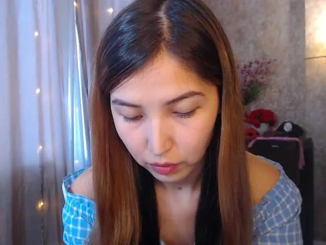 Live sex webcam photo for ShowMGO #271694173