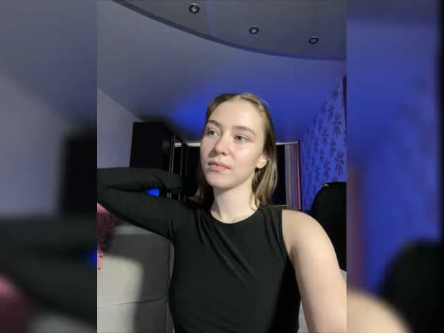 Live sex webcam photo for Shrimprolls #288064814