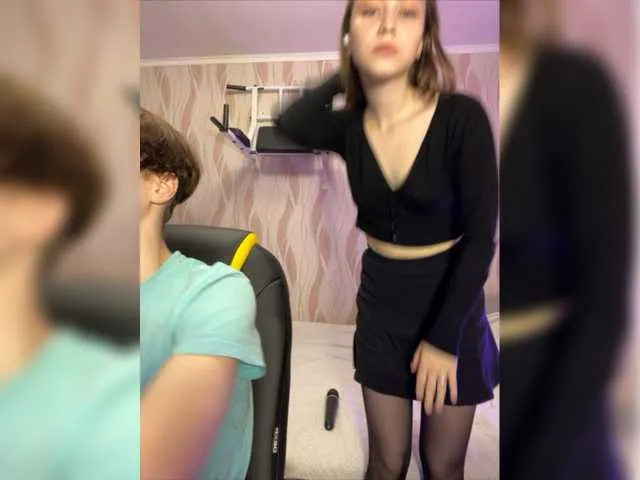 Live sex webcam photo for Shrimprolls #288064875