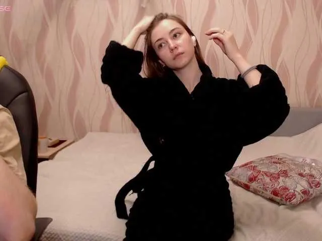 Live sex webcam photo for Shrimprolls #288064877