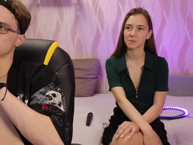 Live sex webcam photo for Shrimprolls #289094193