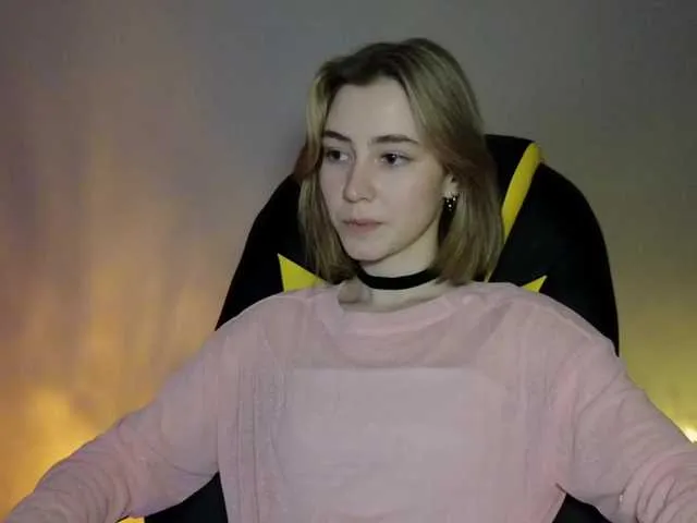 Live sex webcam photo for Shrimprolls #290539162