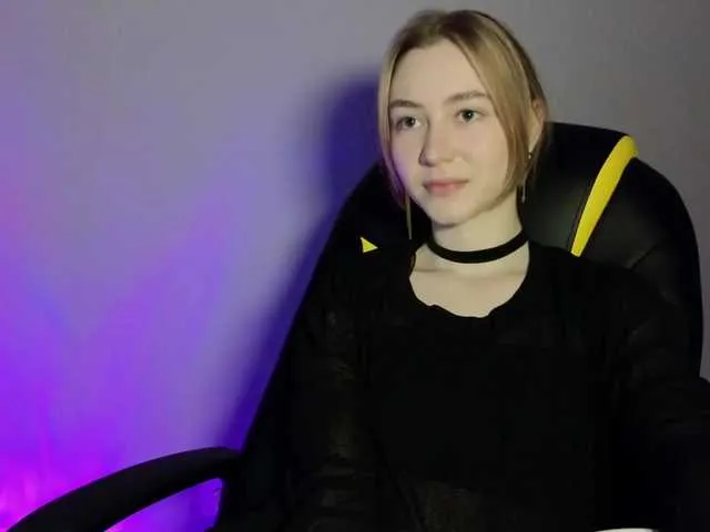 Live sex webcam photo for Shrimprolls #290558012