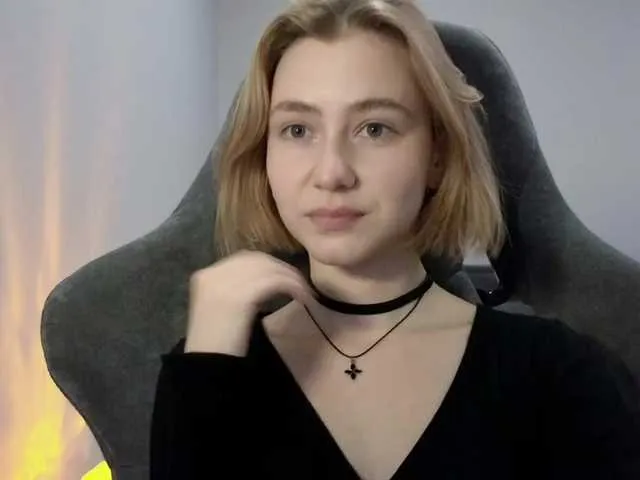 Live sex webcam photo for Shrimprolls #290597225