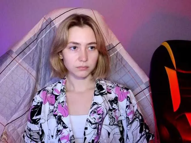 Live sex webcam photo for Shrimprolls #290734010