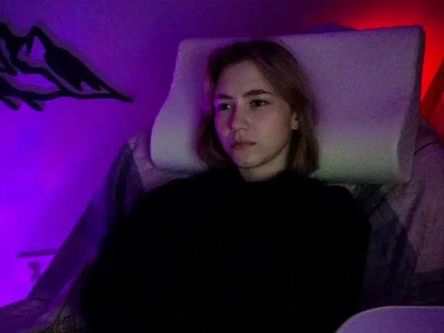Live sex webcam photo for Shrimprolls