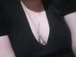 Live sex webcam photo for ShugarCandy #157576860