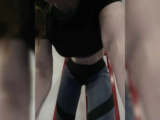 Live sex webcam photo for ShurochkaTV #275677846