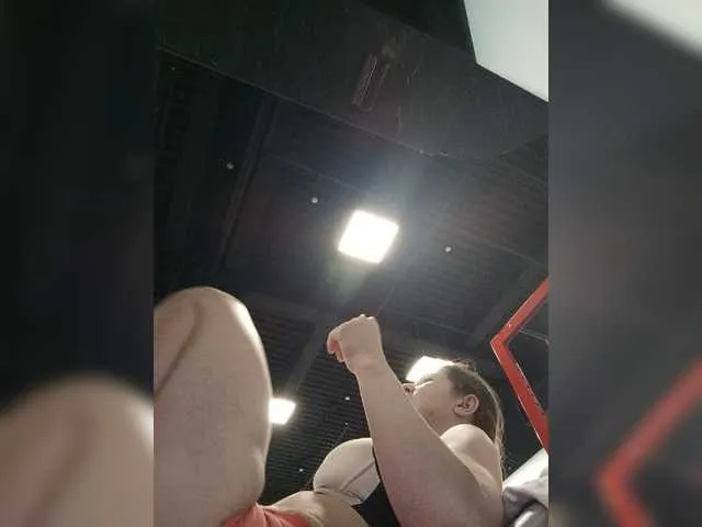 Live sex webcam photo for ShurochkaTV #275990739