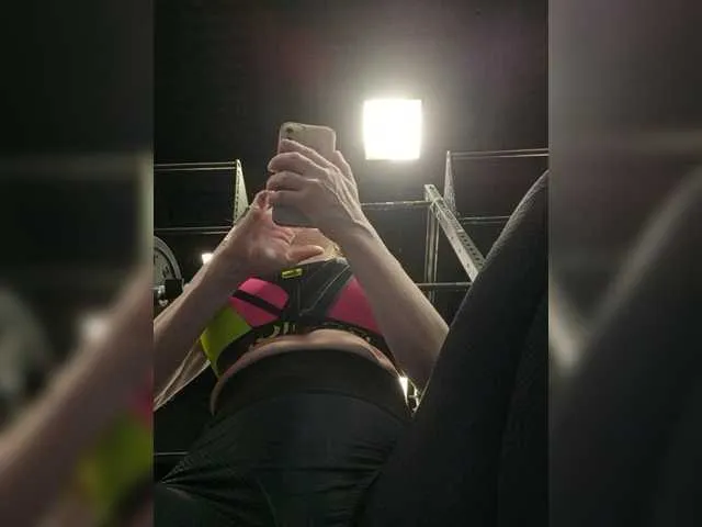 Live sex webcam photo for ShurochkaTV #277348744