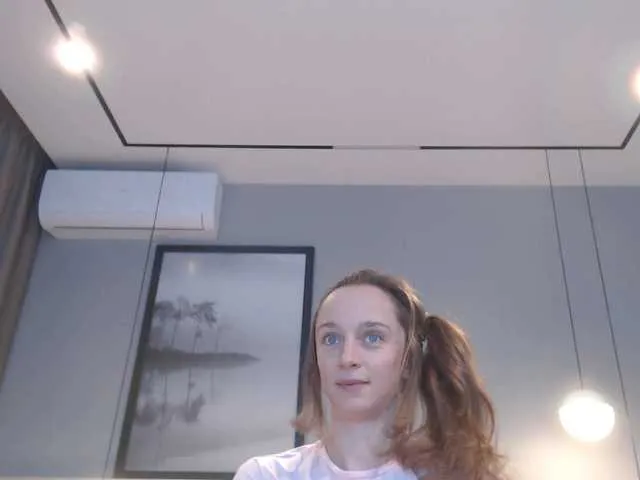 Live sex webcam photo for Shy-SweetGirl #272944411