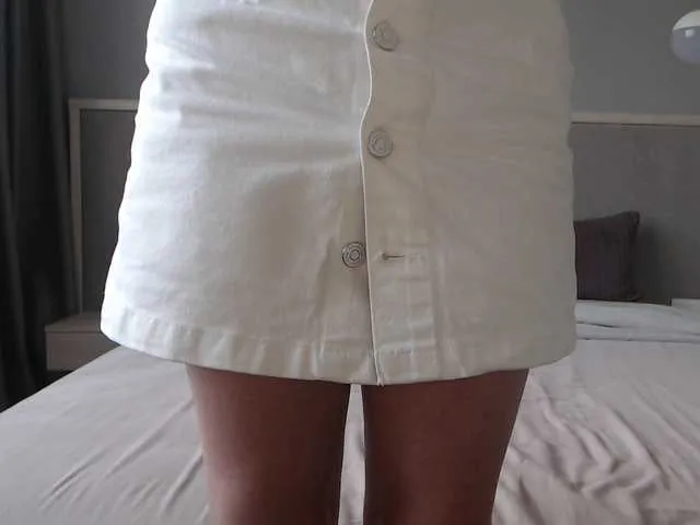 Live sex webcam photo for Shy-SweetGirl #275526918