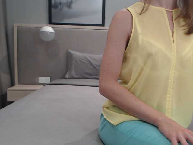 Live sex webcam photo for Shy-SweetGirl #276199606