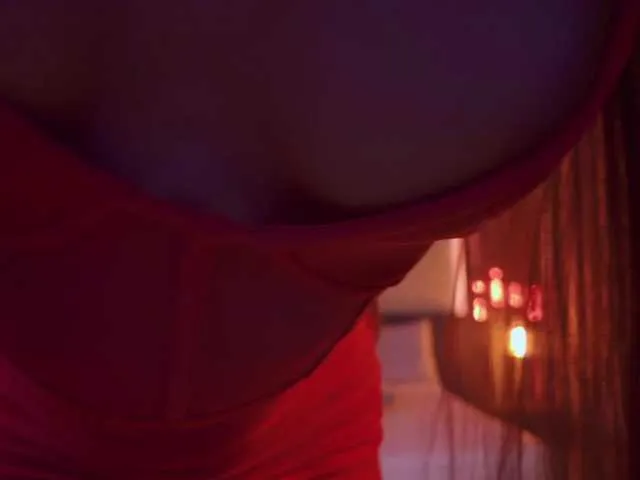 Live sex webcam photo for ShySara #294177965