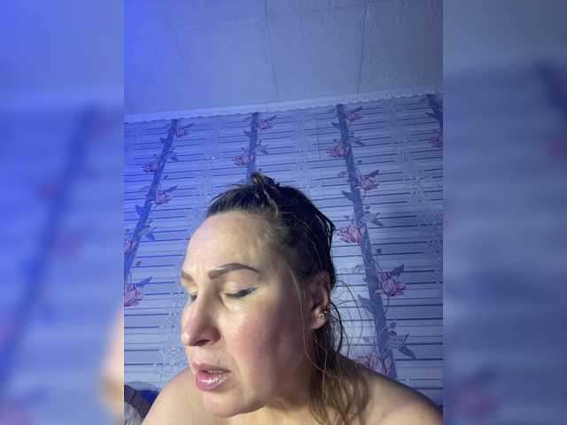 Live sex webcam photo for ShySexyBaby #271727018