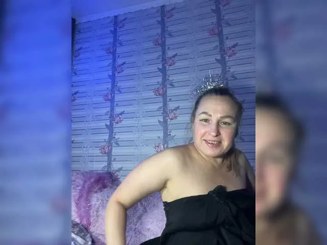 Live sex webcam photo for ShySexyBaby #271856623