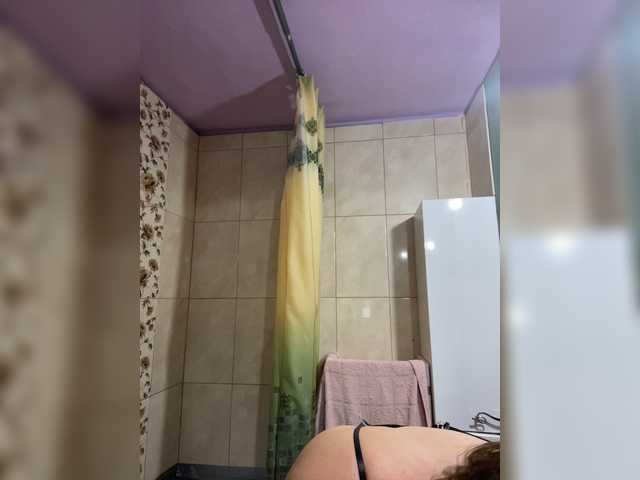 Live sex webcam photo for ShySexyBaby #271929577