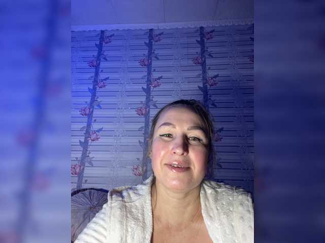 Live sex webcam photo for ShySexyBaby #272116545