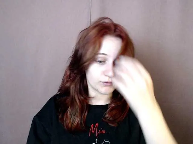 Live sex webcam photo for ShyShy1 #278222741