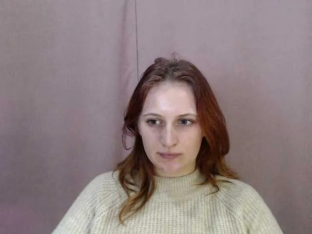 Live sex webcam photo for ShyShy1 #290346384
