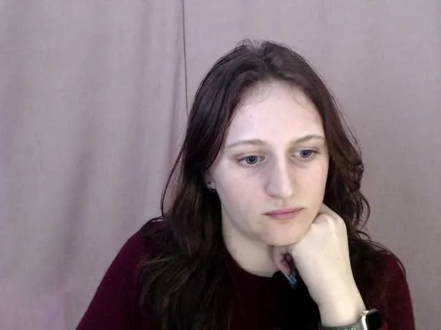 Live sex webcam photo for ShyShy1 #290407274