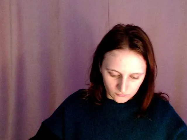 Live sex webcam photo for ShyShy1 #290495652
