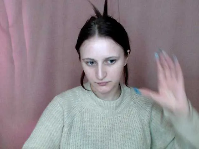 Live sex webcam photo for ShyShy1 #290527012