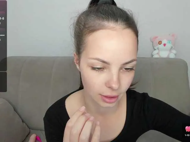 Live sex webcam photo for Sia-small #277874578